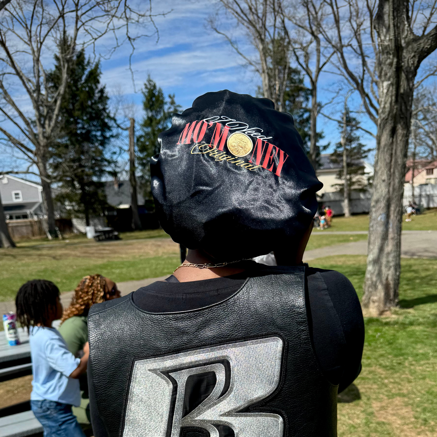 INMME Bonnet ( Available In-Person Only)